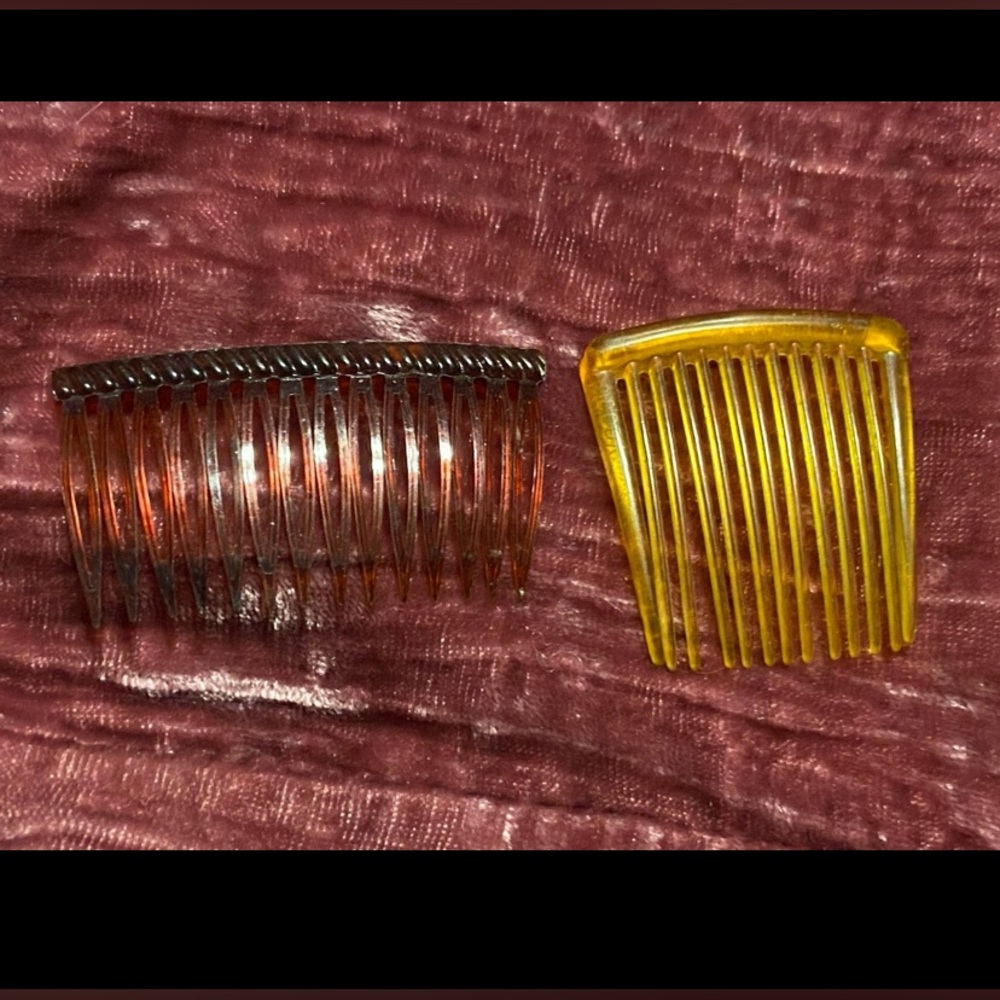 Hair Combs ~ you get both